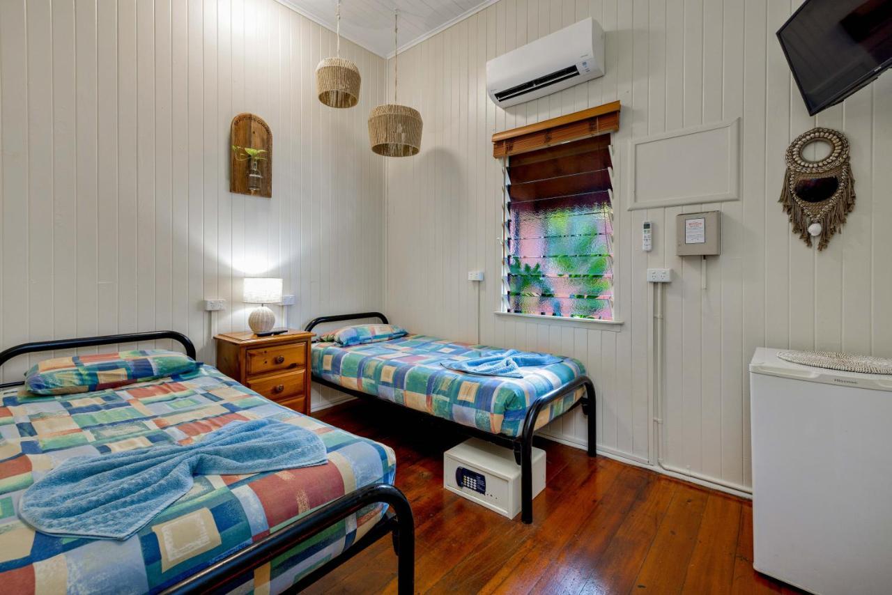 Travellers Oasis Hostel Cairns Kültér fotó