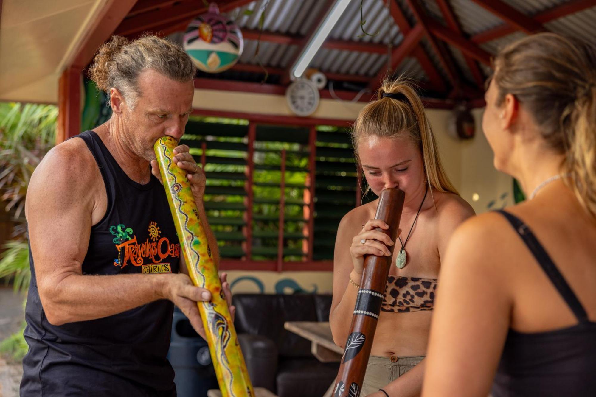 Travellers Oasis Hostel Cairns Kültér fotó