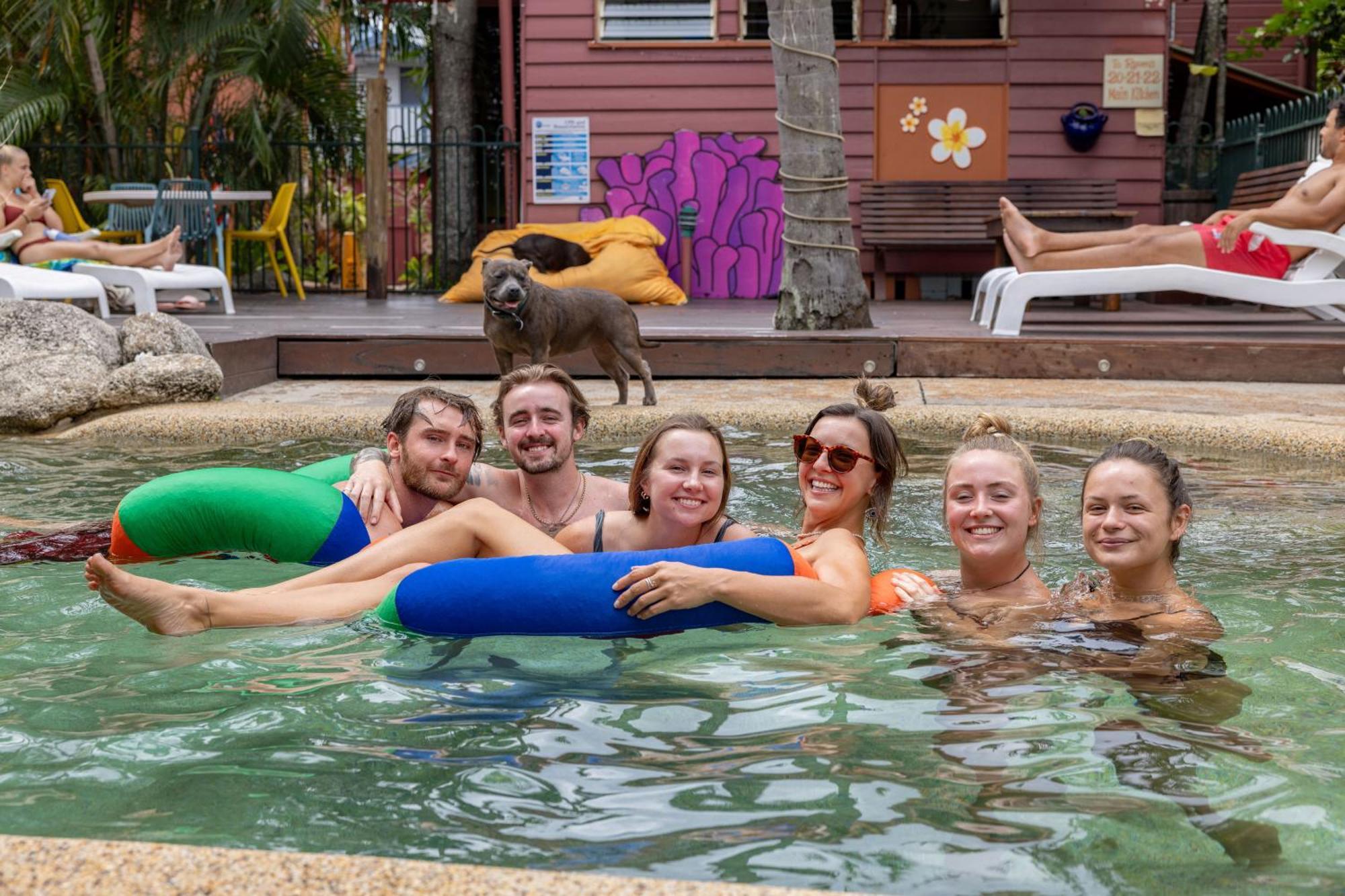 Travellers Oasis Hostel Cairns Kültér fotó