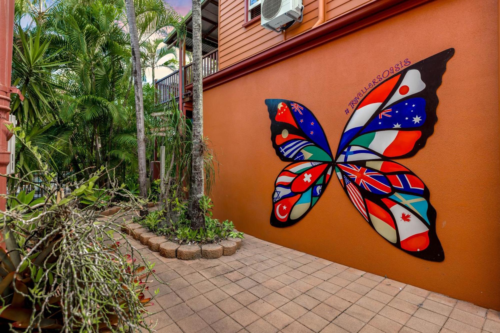 Travellers Oasis Hostel Cairns Kültér fotó